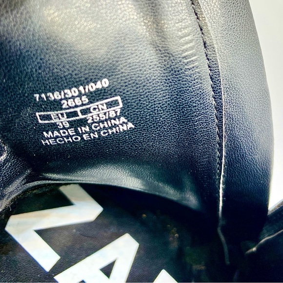 Black Shiny Ankle Boots with High Heels- Size EU39 /US8 - Picture 6 of 14